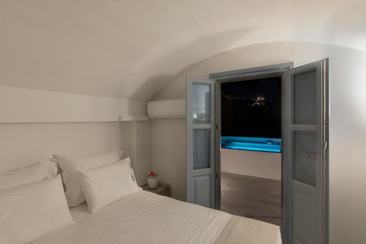 BlackStone Luxury Suites Emporio  Extérieur photo