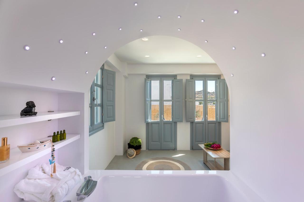 BlackStone Luxury Suites Emporio  Extérieur photo