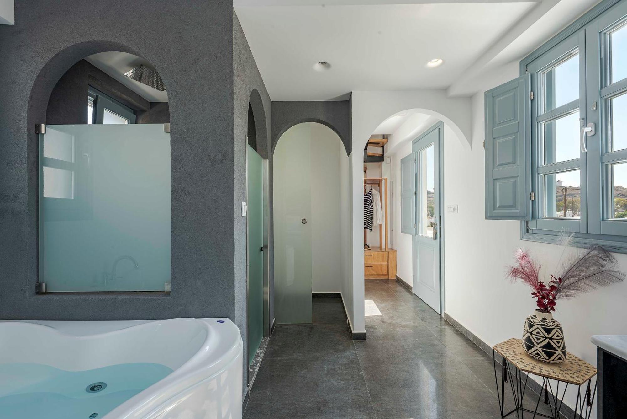 BlackStone Luxury Suites Emporio  Extérieur photo
