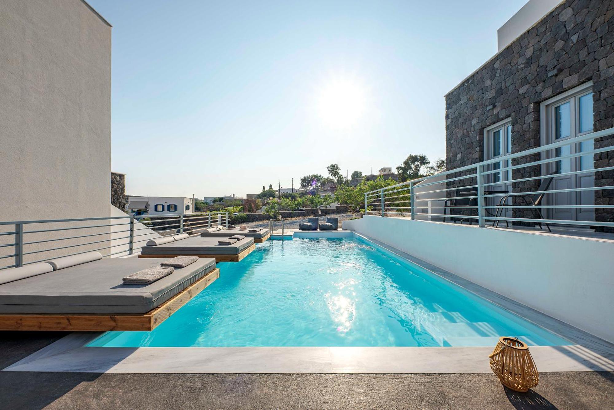 BlackStone Luxury Suites Emporio  Extérieur photo