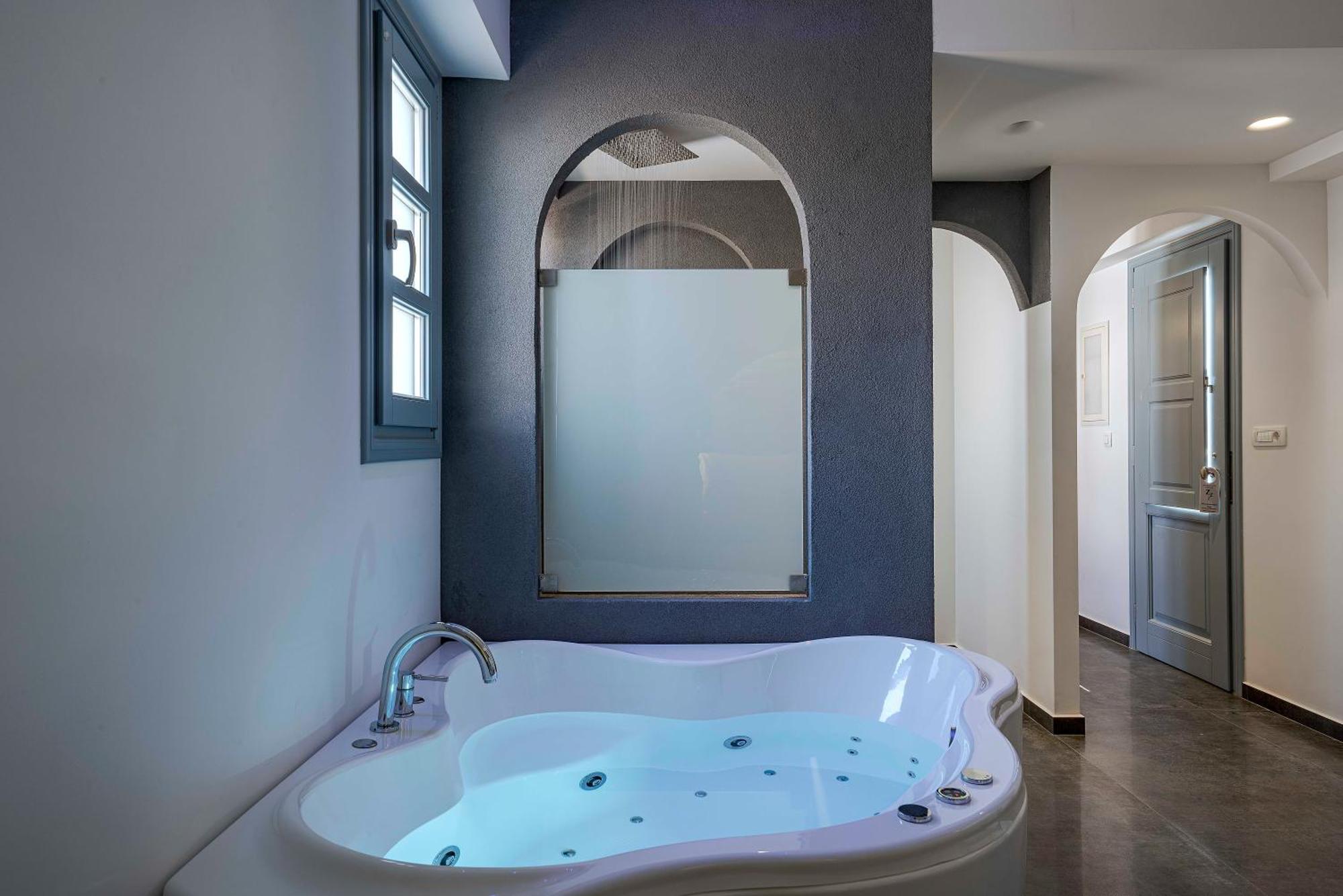 BlackStone Luxury Suites Emporio  Chambre photo